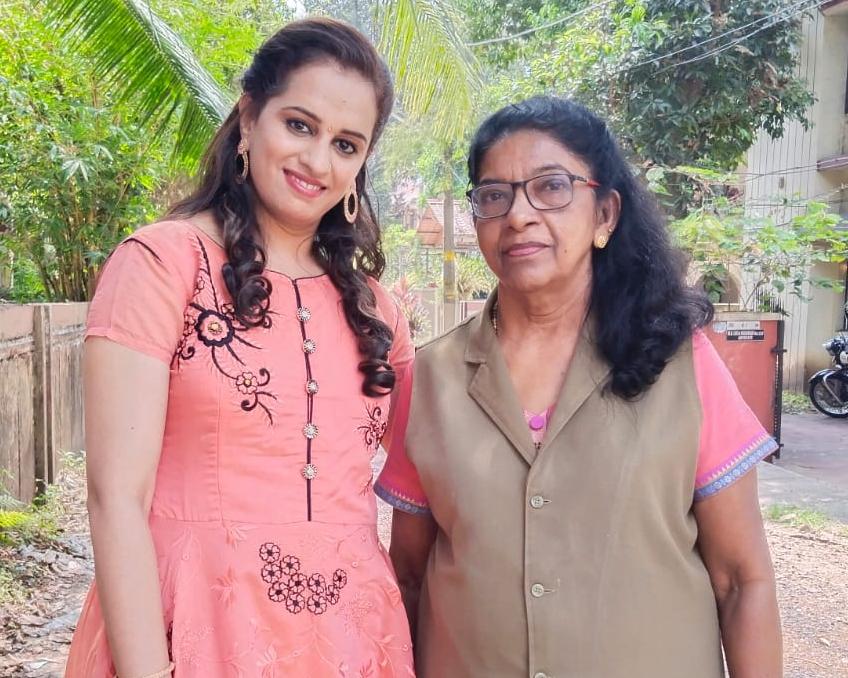 Essence Bridal Makeover and Training Centre Thrippunithura